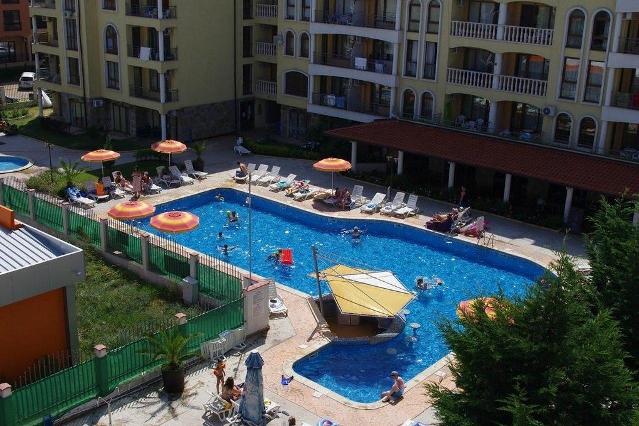 Sb Rentals Apartments In Royal Dreams Complex Pantai Sunny Bagian luar foto