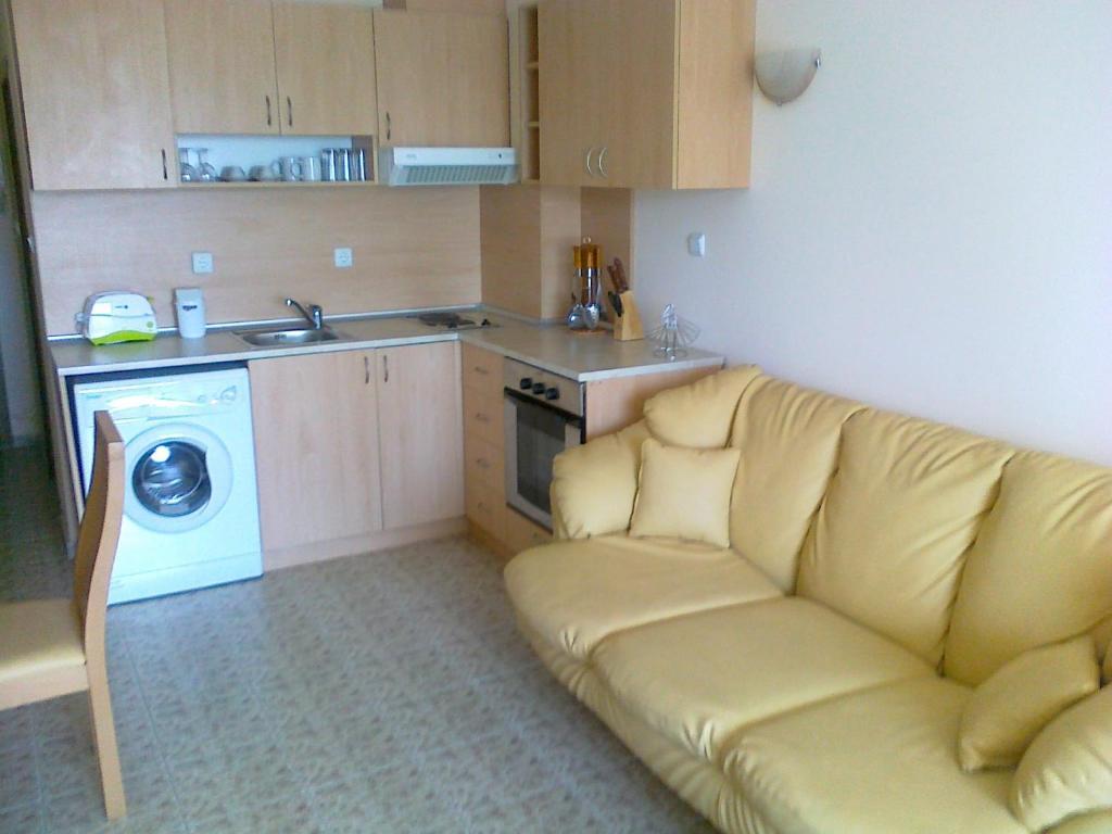 Sb Rentals Apartments In Royal Dreams Complex Pantai Sunny Ruang foto